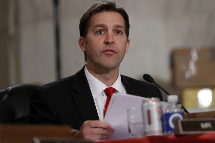 El senador Ben Sasse (R, Nebraska). Foto: Alex Brandon/AP.