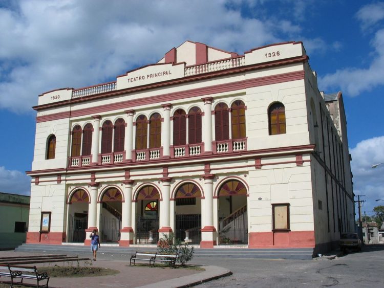 El Teatro Avellaneda. Foto: Pinterest.