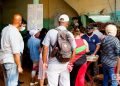 Personas en un mercado agropecuario de Cuba. Foto: Otmaro Rodríguez / Archivo.