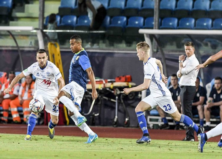 Joel Apezteguía (al centro) es uno de los futbolistas cubanos que migrados que pudiera cumplir su sueño de ser convocado a la selección nacional. Foto: Filippo Pruccoli.