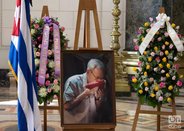 Honras fúnebres del Historiador de La Habana, Eusebio Leal, en el Capitolio Nacional, el 17 de diciembre de 2020. Foto: Otmaro Rodríguez.