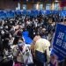 Feria nacional de promoción del empleo y emprendimiento de graduados universitarios en el Gimnasio Hongshan, en Wuhan, provincia de Hubei. Foto: Xiao Yijiu/ Xinhua.