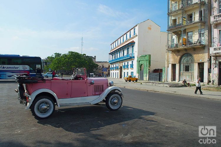 Calle Cuba, en La Habana. Foto: Otmaro Rodríguez.