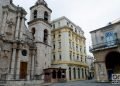 La Catedral de La Habana, en la Calle Empedrado. Foto: Otmaro Rodríguez.