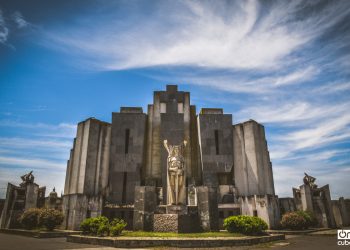 Cementerio de la ciudad de Azul. Foto: Kaloian Santos Cabrera.