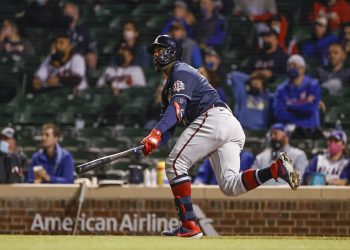 Guillermo Heredia pegó un grand slam en pasado domingo que se convirtió en el cuadrangular 5200 para Cuba en MLB. Foto: Kamil Krzaczynski-USA TODAY Sports