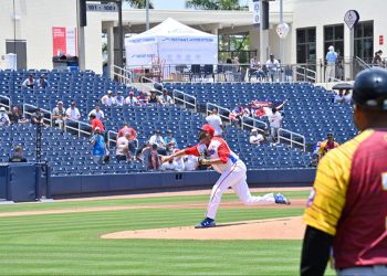 Lázaro Blanco no tuvo una buena presentación contra Venezuela. Foto: WBSC.