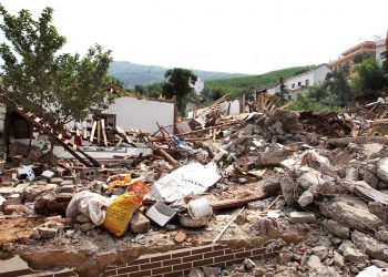 Restos de una vivienda en Yunnan en el terremoto de 2014. Foto: Simon Song