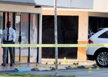 El Salón de Banquetes El Mula, en 7630 NW 186th. Street, Hialeah. Foto: Chicago Tribune.