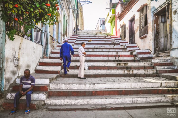 La escalinata de Padre Pico, en Santiago de Cuba. Foto: Kaloian Santos.