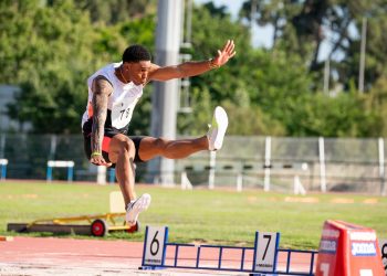 El saltador cubano Juan Miguel Echevarría en el mitin atlético de Castellón, España, el 29 de junio de 2021. Foto: DeporCuba.