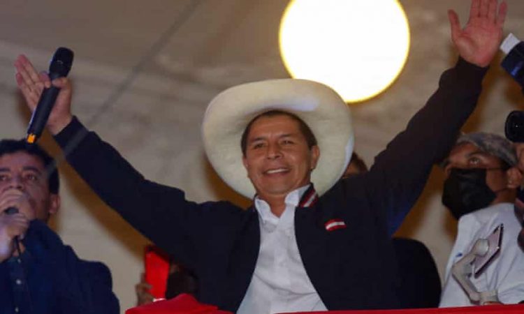 El maestro Pedro Castillo, nuevo presidente peruano. Foto: The Guardian.