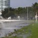 El malecón de Tampa bajo Elsa. Foto: Tampa Bay Times.