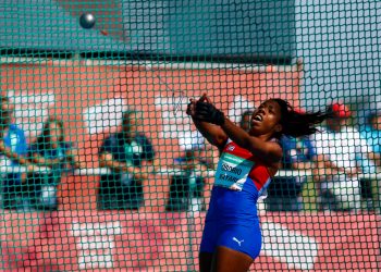 Alegna Osorio, de Cuba, compite en la segunda etapa de lanzamiento del martillo durante el atletismo de los III Juegos Olímpicos de la Juventud Buenos Aires 2018 en el Estadio de Atletismo del Parque Olímpico de la Juventud, el lunes 15 de octubre de 2018, en Buenos Aires, Argentina. Foto: Calixto N. Llanes/Periódico JIT (Cuba)