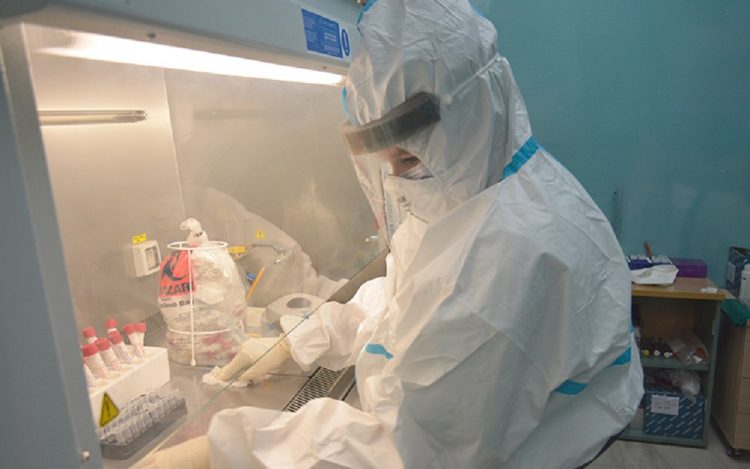 Laboratorio de biología molecular en Villa Clara. Foto: Vanguardia.