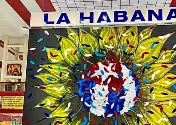 Mural “Cachita ampara a todos los cubanos”, del artista cubano de la plástica Michel Mirabal. Foro: Michel Mirabal/Facebook.