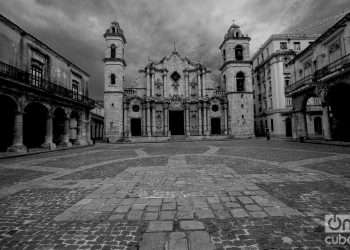 La Santísima y Metropolitana Iglesia Catedral de La Habana. Foto: Otmaro Rodríguez