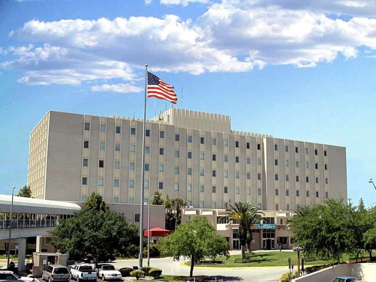 El Hospital de Veteranos "James A. Haley" de Tampa. Foto: Tampa Bay Times.