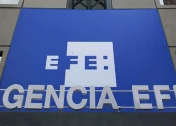 Logo de la agencia de noticias EFE en su sede. Foto: OKdiario / Archivo.