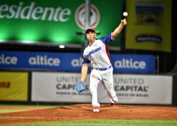 El zurdo cubano se apuntó la segunda victoria de República Dominicana en la Serie del Caribe 2022. Foto: Tomada del Twitter de Gigantes del Cibao.