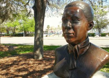 Busto de Paulina Hernández en Tampa. Foto: Visit Tampa Bay.