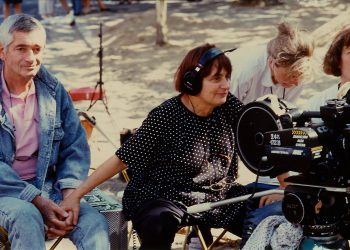 La actriz, guionista y directora de cine Agnès Varda (1928-2019) . Foto: MUBI.