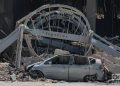 Alrededores del Hotel Saratoga, en La Habana, tras la explosión ocurrida en el lugar este viernes 6 de mayo de 2022. Foto: Otmaro Rodríguez.