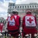 Socorristas en los alrededores del hotel Saratoga, en La Habana, durante los trabajos de rescate y salvamento tras la explosión del viernes 6 de mayo de 2022. Foto: Otmaro Rodríguez.