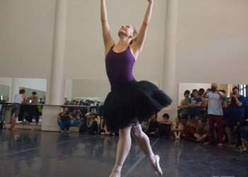 Ensayo del Ballet Nacional de Cuba. Foto: Otmaro Rodríguez.