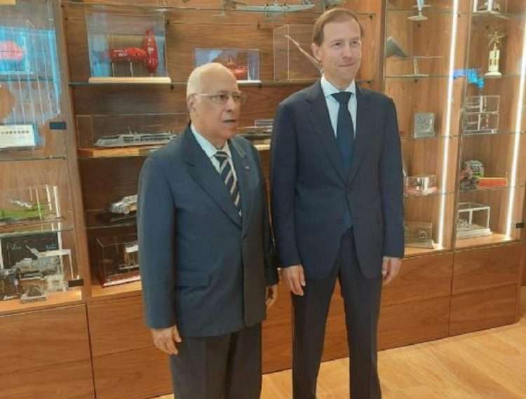 Cabrisas también se reunió en la capital rusa con el ministro de Comercio e Industria, Denis Mánturov y con el primer vicepresidente del Banco Central de Rusia, Vladimir Chistiujin. Foto: Minrex.