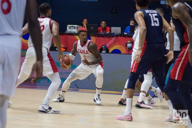 Cuba contra EEUU, en la Ciudad Deportiva, en 2023. Foto: Otmaro Rodríguez.