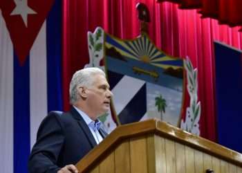 El presidente cubano Miguel Díaz-Canel durante la clausura de la reunión plenaria de la Asamblea Nacional del Poder Popular, el viernes 22 de julio del 2022. Foto: Tomada de @PresidenciaCuba.