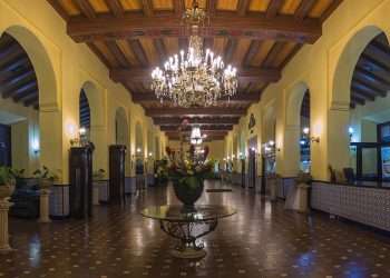 Lobby del Hotel Nacional. Foto: Solways Cuba.