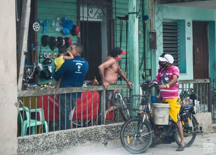 Según las estadísticas más recientes, los pronósticos indicaban que las mipymes y cooperativas no agropecuarias aprobadas podían generar unos 76167 nuevos puestos de trabajo. Foto: Kaloian.