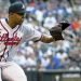 El cubano Raisel Iglesias ha sido una pieza fundamental para el bullpen de Atlanta. (AP Photo/Julia Nikhinson)