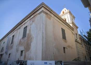 Fotografía exterior del antiguo Convento de Santa Clara, en La Habana, el cual atraviesa una profunda restauración para reconvertirlo en escuela de arte. Foto: Yander Zamora / EFE.