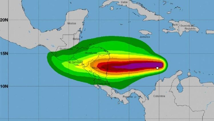 Tormenta tropical Julia. Mapa:  Centro Nacional de Huracanes, EEUU.