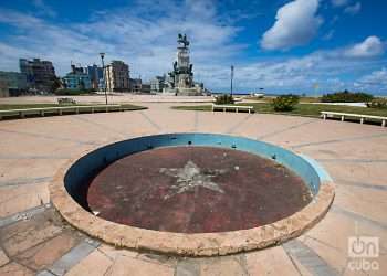 El Parque Maceo, en La Habana: Foto: Otmaro Rodríguez.