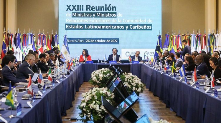 Los cancilleres de los países de la CELAC se reunirán este jueves en Buenos Aires con los ministros de Exteriores de los países de la UE. Foto: Minrex/Twitter.