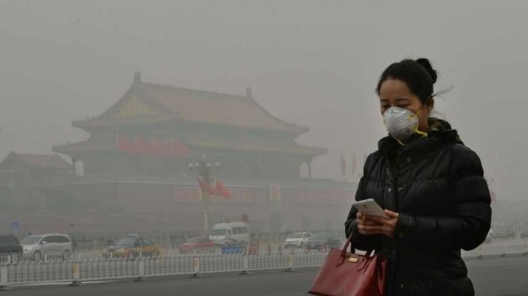 China, el país más contaminante del mundo, anunció en 2020 que alcanzaría el pico de emisiones de carbono en 2030, para seguidamente lograr la neutralidad en carbono en 2060, ante la creciente preocupación mundial sobre el cambio climático. Foto: medium.com