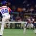 El béisbol cubano apunta al Clásico Mundial con una nómina plagada de jugadores profesionales, algunos con vínculos con la Federación y otros contratados de forma independiente. Foto: Ricardo López Hevia.