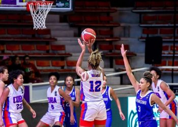 Las alumnas de Márgaro Pedroso supieron reponerse de un primer parcial incierto, cuando cerraron con desventaja de nueve tantos (14-23). Foto: Fiba.