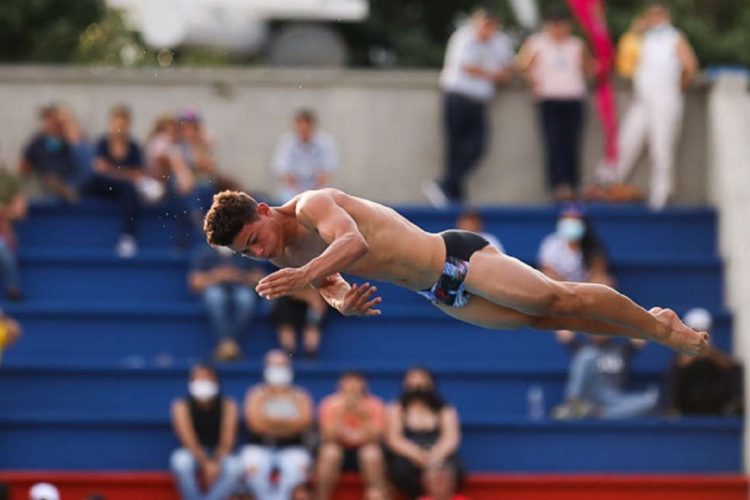 Cañabate es uno de los mayores talentos del clavados en Cuba. En el 2021, conquistó la medalla de plata en la plataforma individual masculina durante los Juegos Panamericanos Junior celebrados en Cali-Valle, Colombia. Foto: ACN.