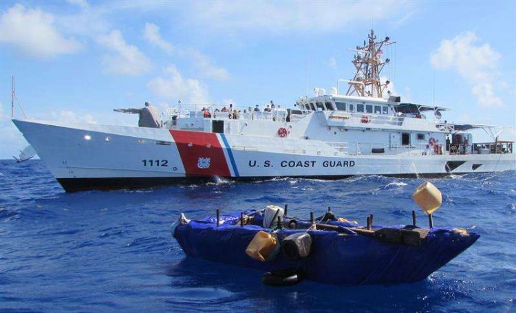 Desde que inició el 2023, el Servicio de Guardacostas de Estados Unidos ha devuelto a Cuba un total de 1271 migrantes irregulares interceptados en el mar. Foto: @USCGSoutheast