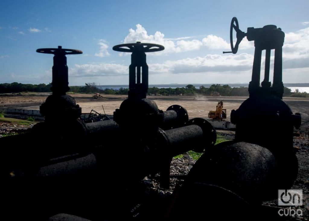 Base de Supertanqueros de Matanzas, en diciembre de 2022. Foto: Otmaro Rodríguez.