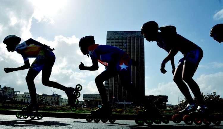 Con el Havana Skate Marathon, Cuba demostró estar en condiciones de organizar eventos deportivos de primer nivel. Foto: Ricardo López Hevia.