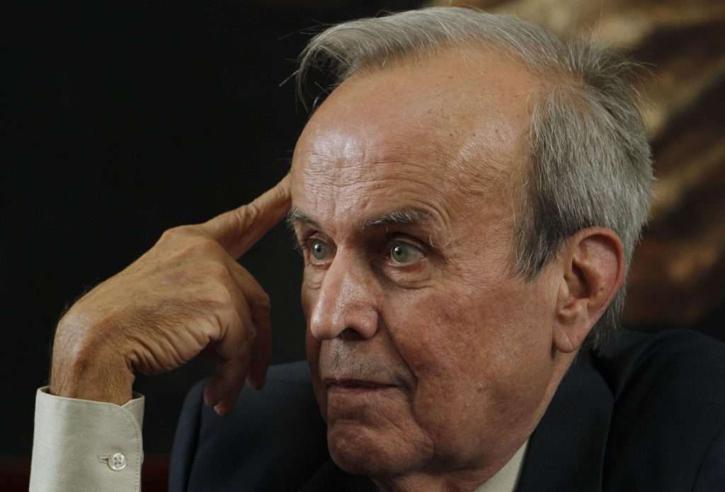 Ricardo Alarcon, entonces presidente de la Asamblea Nacional del Poder Popular de Cuba, durante una conferencia de prensa en Ciudad de México el 7 de octubre de 2011. Foto: AP/Marco Ugarte. 