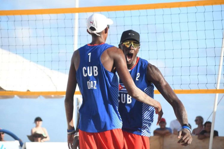 Noslen Díaz y Jorge Luis Alayo. Foto: Twitter @Norceca_Info