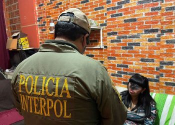 Personal de la Interpol durante operativo en Bolivia. Foto: Interpol.