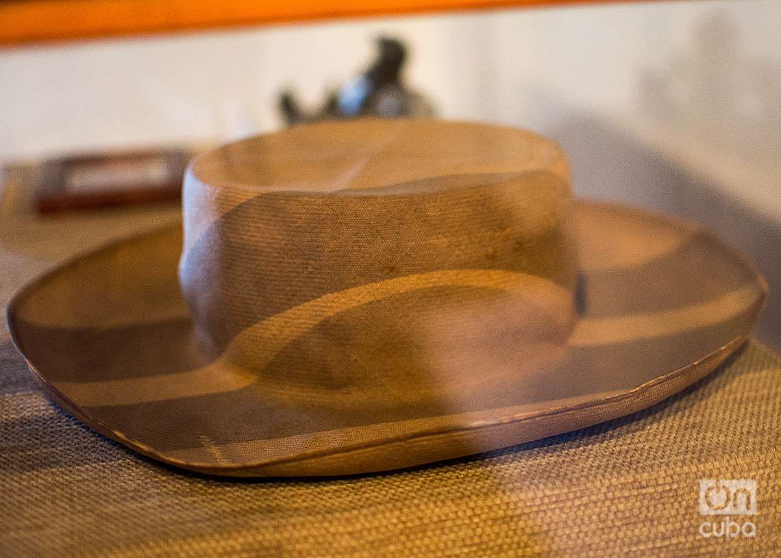 Sombrero regalado a José Martí por Eloy Alfaro en 1894, en ocasión de su cumpleaños 41. Foto: Otmaro Rodríguez.